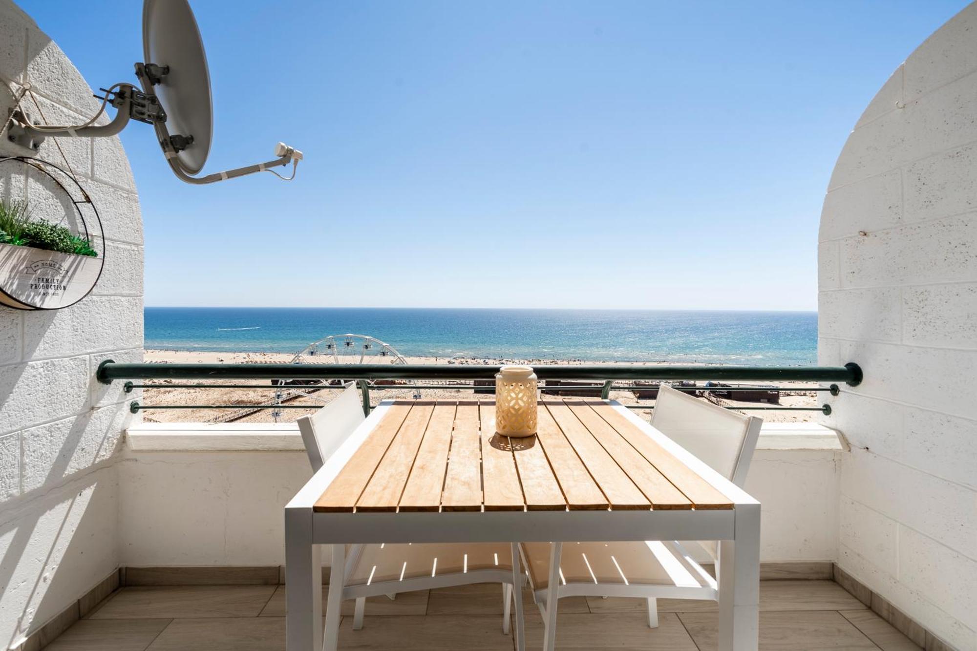 Sea Lovers - Sea Front - Studio Apartment Monte Gordo Esterno foto